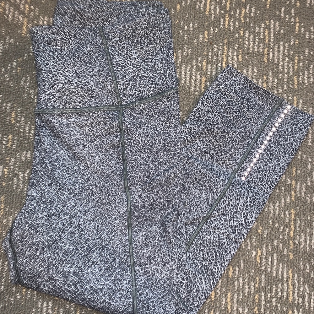 Lulu lemon cropped leggings